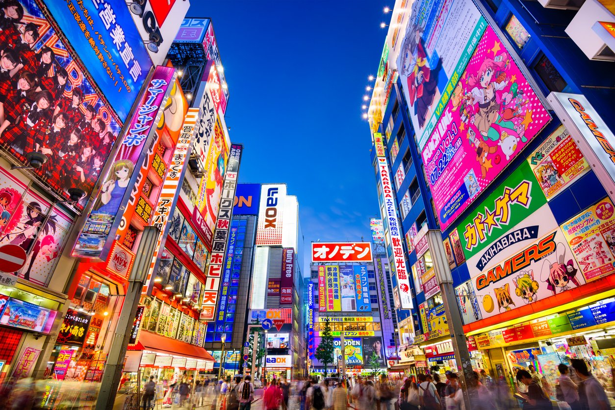 秋葉原のメンズエステやマッサージの体験と口コミ、周辺住民の反応について