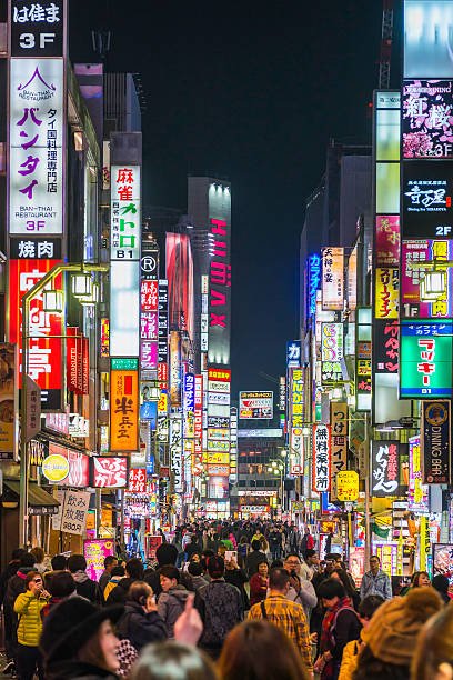 東京の下町で味わう夜の魅力と文化