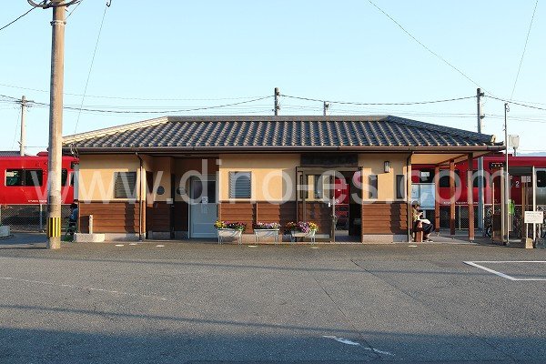 光岡メンズエステの駅前の写真です。picture of Teruoka station where to find spa and massage salons