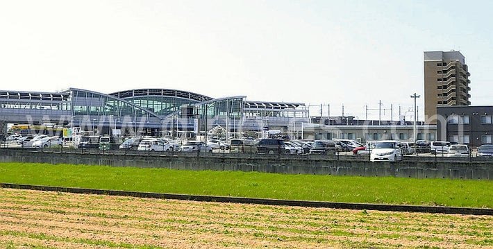 新八代メンズエステの駅前の写真です。picture of Shin-Yatsushiro station where to find spa and massage salons