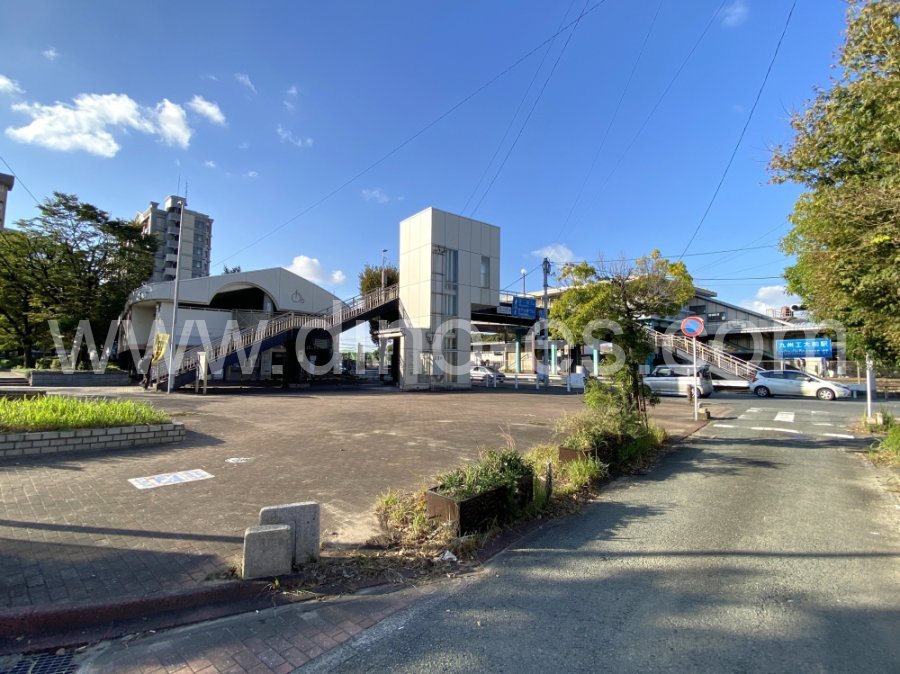 九州工大前メンズエステの駅前の写真です。picture of Kyūshū-kōdai-mae station where to find spa and massage salons