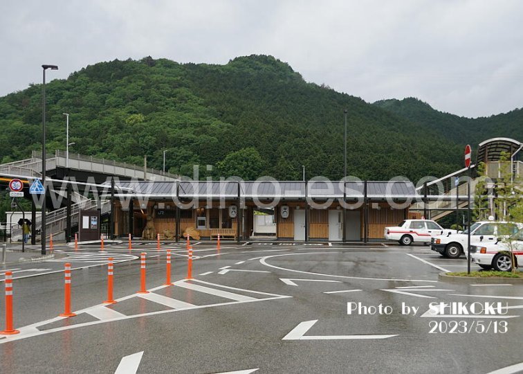 卯之町メンズエステの駅前の写真です。picture of Unomachi station where to find spa and massage salons