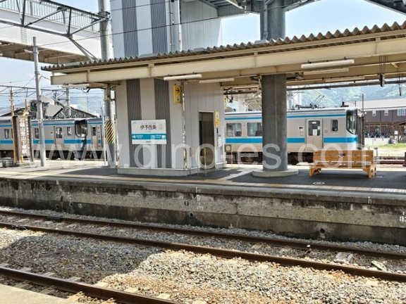 伊予西条メンズエステの駅前の写真です。picture of Iyo-Saijō station where to find spa and massage salons