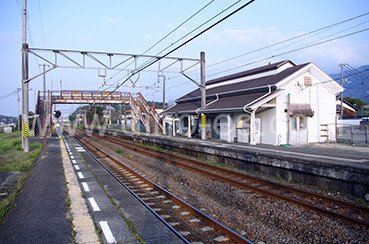 中萩メンズエステの駅前の写真です。picture of Nakahagi station where to find spa and massage salons