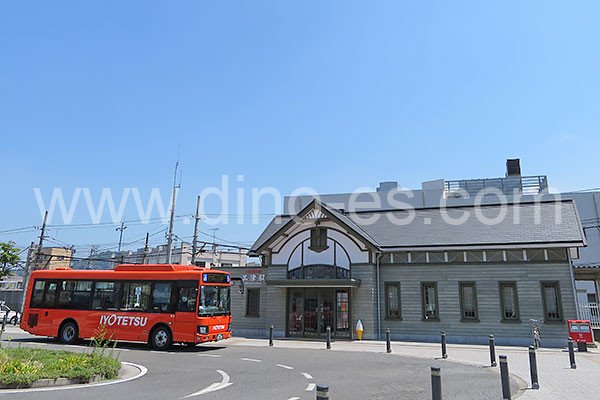 三津メンズエステの駅前の写真です。picture of Mitsu station where to find spa and massage salons
