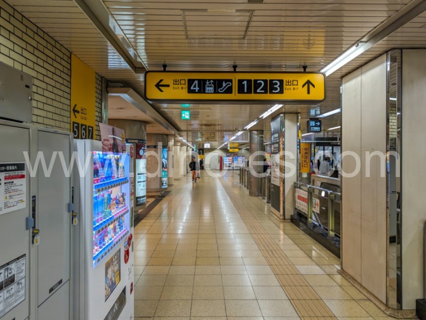 中洲川端メンズエステの駅前の写真です。picture of Nakasukawabata station where to find spa and massage salons