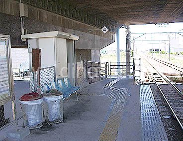 讃岐塩屋メンズエステの駅前の写真です。picture of Sanuki-Shioya station where to find spa and massage salons