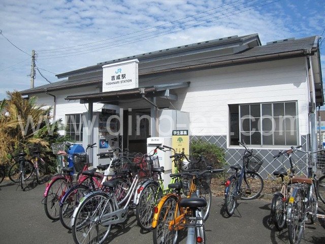 吉成メンズエステの駅前の写真です。picture of Yoshinari station where to find spa and massage salons