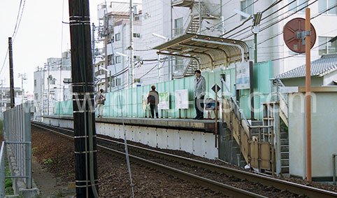 阿波富田メンズエステの駅前の写真です。picture of Awa-Tomida station where to find spa and massage salons