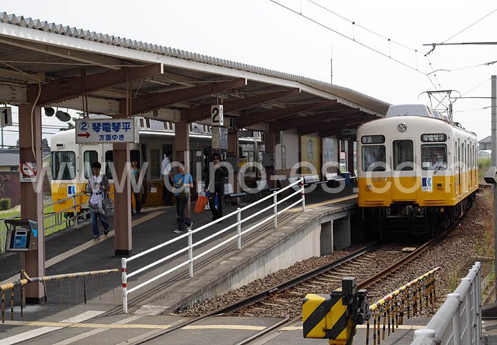 岡田(高松)メンズエステの駅前の写真です。picture of Okada station where to find spa and massage salons