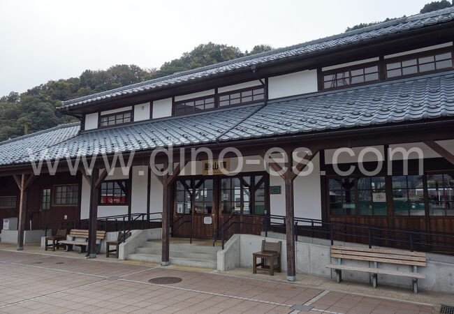 勝山メンズエステの駅前の写真です。picture of Katsuyama station where to find spa and massage salons