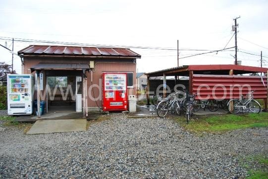 西滑川メンズエステの駅前の写真です。picture of Nishi-Namerikawa station where to find spa and massage salons