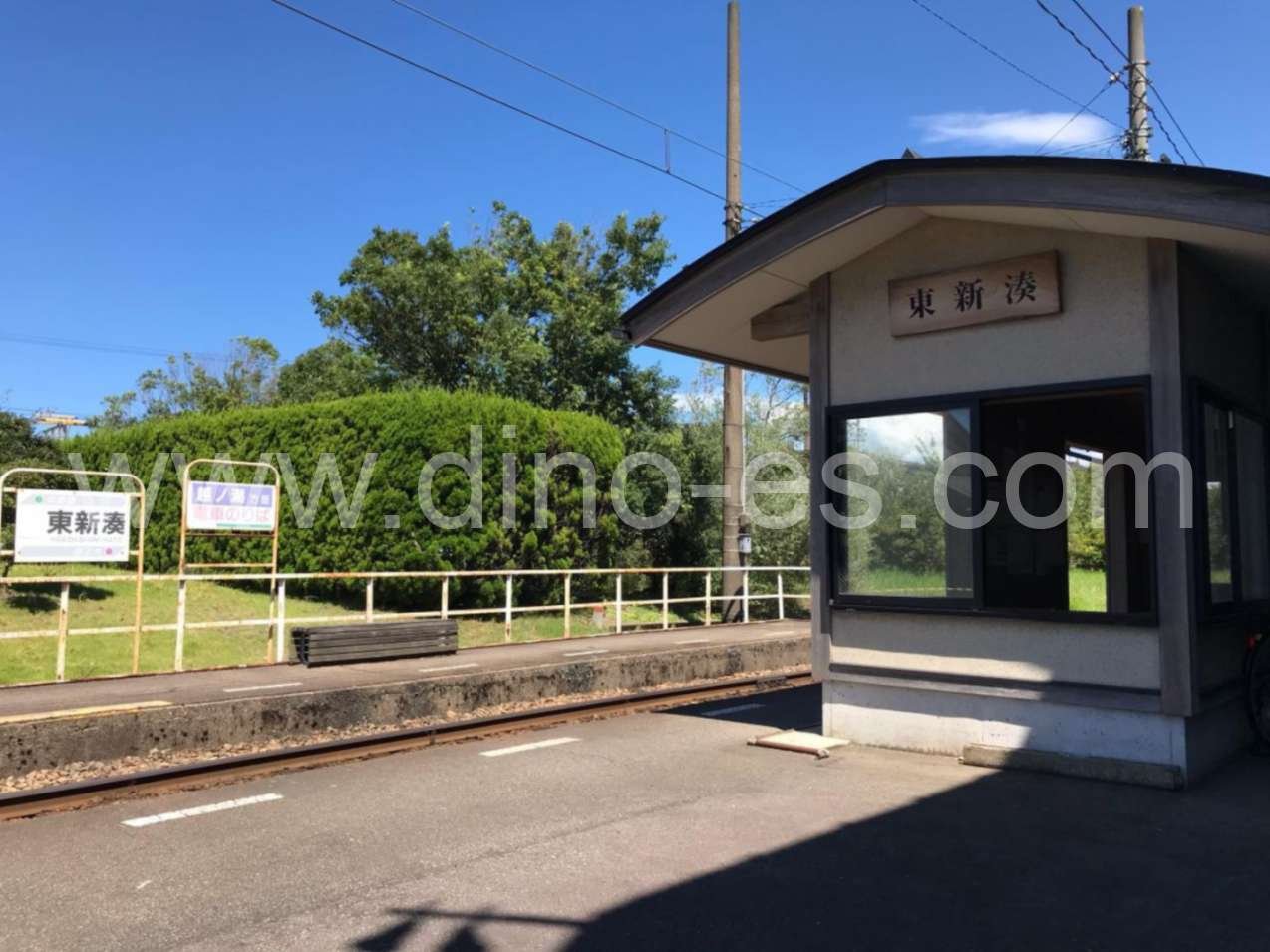 東新湊メンズエステの駅前の写真です。picture of Higashi-Shinminato station where to find spa and massage salons