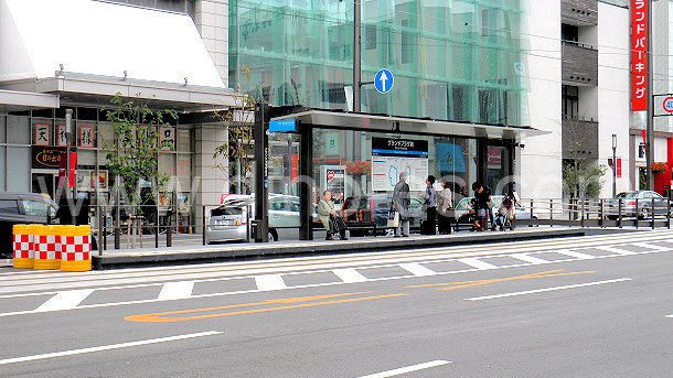 グランドプラザ前メンズエステの駅前の写真です。picture of Gurando Puraza Mae station where to find spa and massage salons