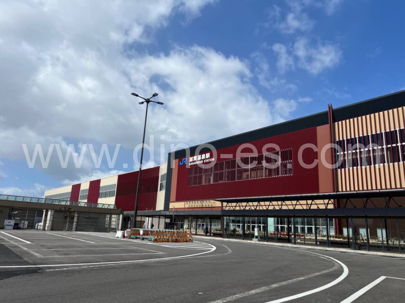 加賀温泉メンズエステの駅前の写真です。picture of Kagaonsen station where to find spa and massage salons