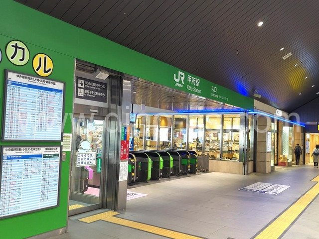 甲府メンズエステの駅前の写真です。picture of Kōfu station where to find spa and massage salons