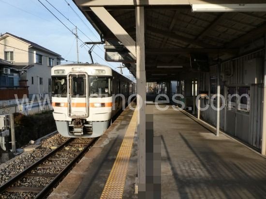 桜町(長野)メンズエステの駅前の写真です。picture of Sakuramachi station where to find spa and massage salons