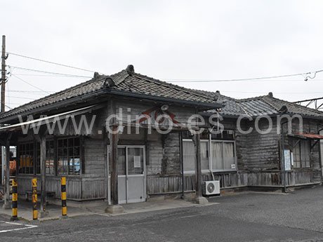 新村メンズエステの駅前の写真です。picture of Niimura station where to find spa and massage salons