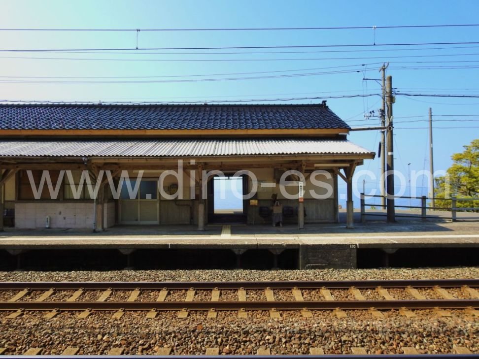 有間川メンズエステの駅前の写真です。picture of Arimagawa station where to find spa and massage salons