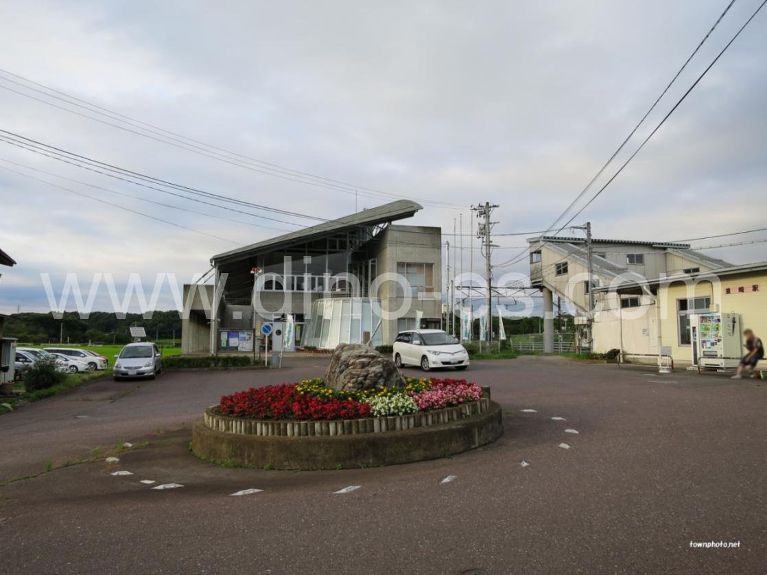 泉崎メンズエステの駅前の写真です。picture of Izumizaki station where to find spa and massage salons