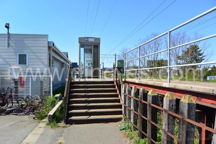 上飯島メンズエステの駅前の写真です。picture of Kami-Iijima station where to find spa and massage salons