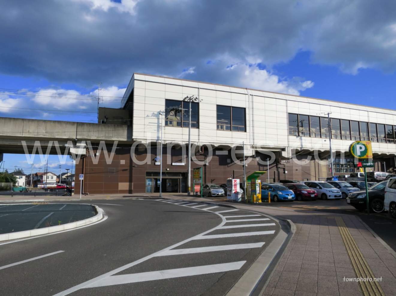 富沢メンズエステの駅前の写真です。picture of Tomizawa station where to find spa and massage salons