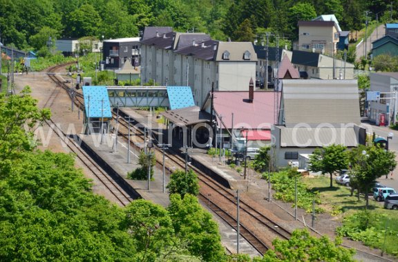 ニセコメンズエステの駅前の写真です。picture of Niseko station where to find spa and massage salons