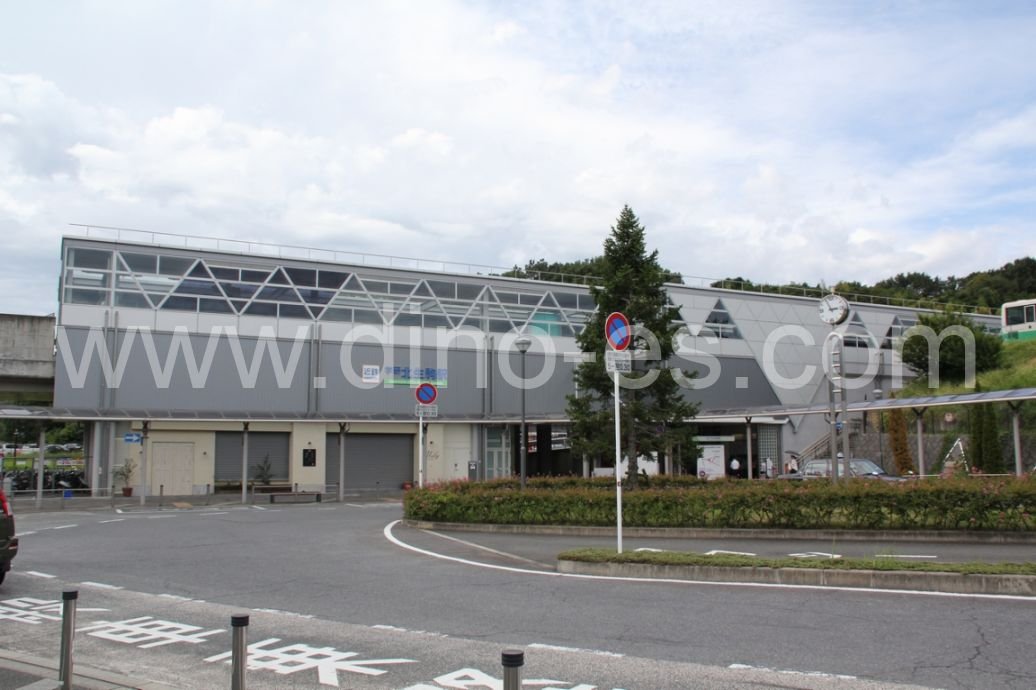 学研北生駒メンズエステの駅前の写真です。picture of Gakken Kita-Ikoma station where to find spa and massage salons