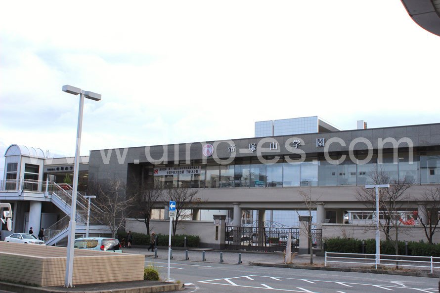 学園前(奈良)メンズエステの駅前の写真です。picture of Gakuen-mae station where to find spa and massage salons