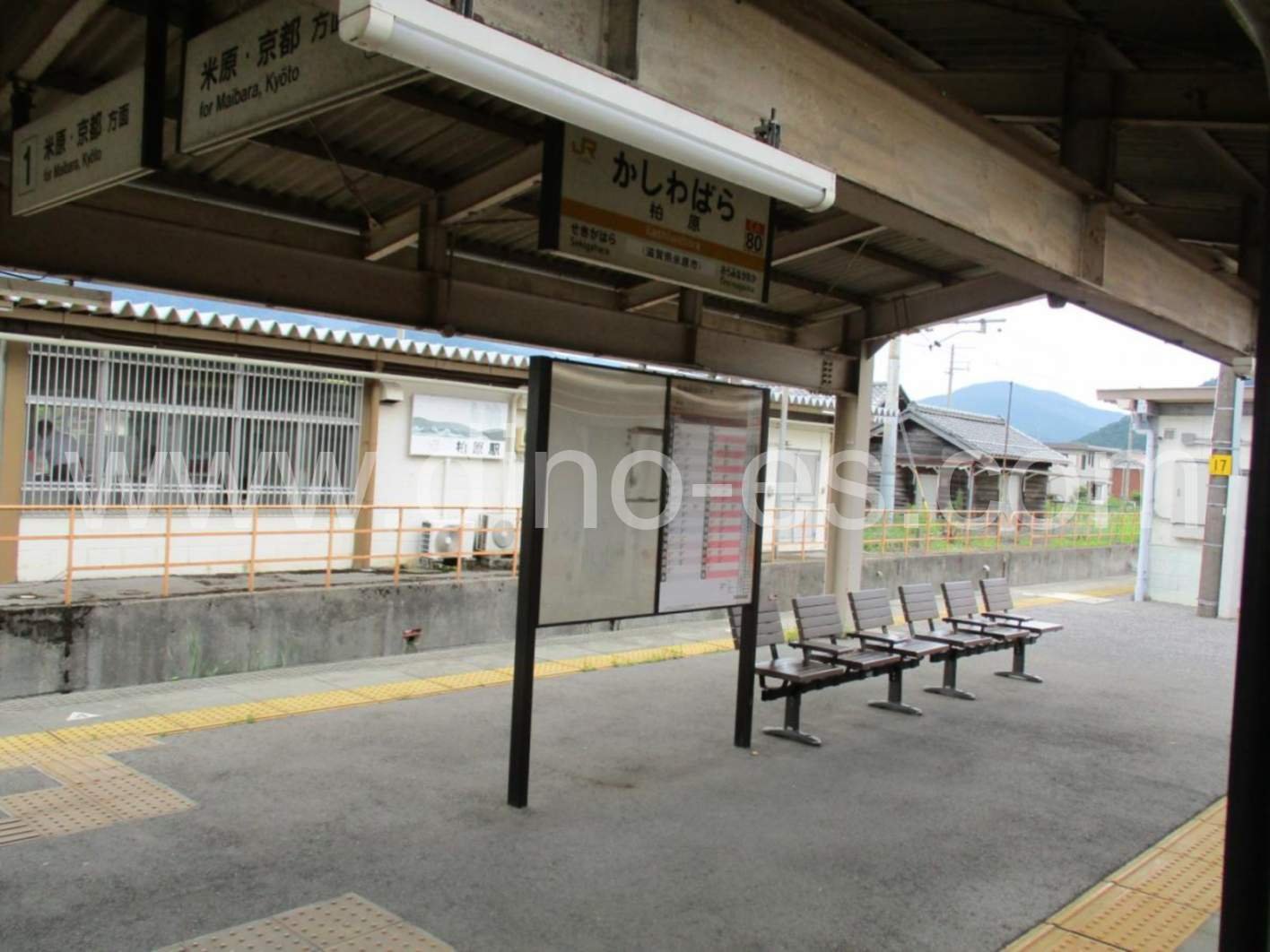 柏原(滋賀)メンズエステの駅前の写真です。picture of Kaibara station where to find spa and massage salons