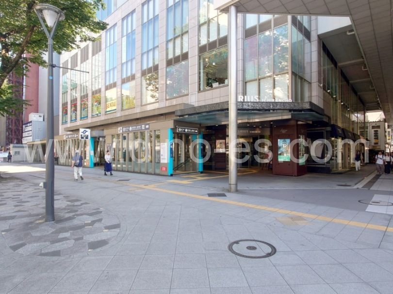 青葉メンズエステの駅前の写真です。picture of Aoba station where to find spa and massage salons