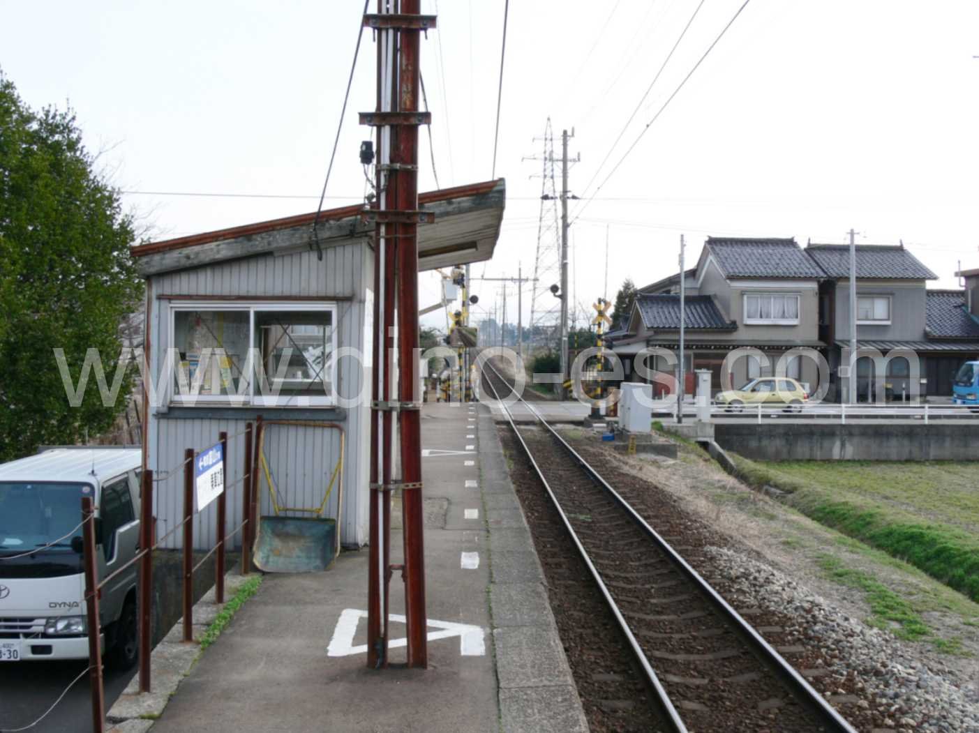 稚子塚メンズエステの駅前の写真です。picture of Chigozuka station where to find spa and massage salons