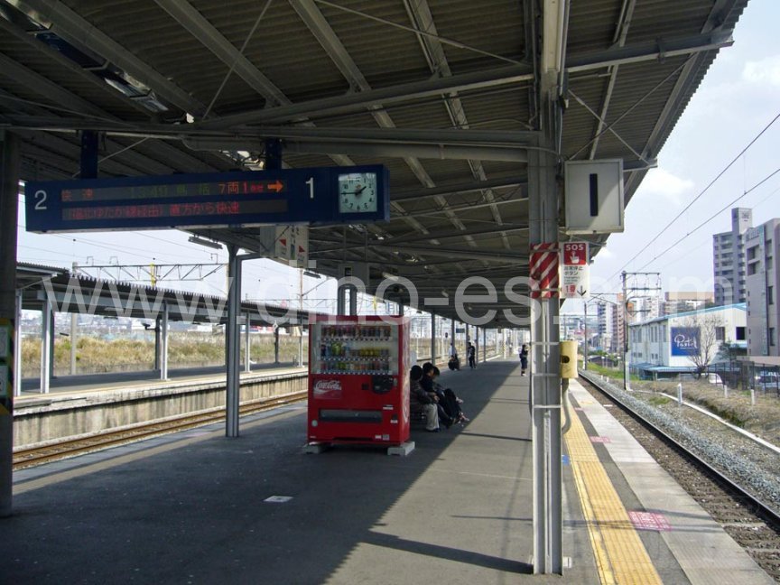 八幡(福岡)メンズエステの駅前の写真です。picture of Yahata station where to find spa and massage salons