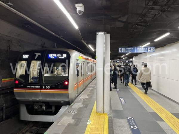 茅場町メンズエステの駅前の写真です。picture of Kayabachō station where to find spa and massage salons