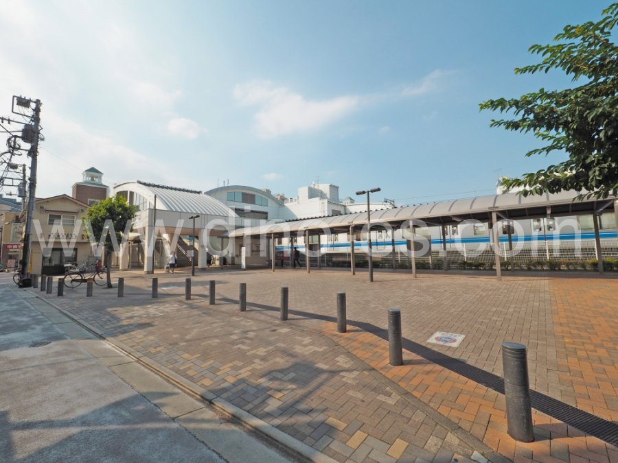 東長崎メンズエステの駅前の写真です。picture of HigashiNagasaki station where to find spa and massage salons