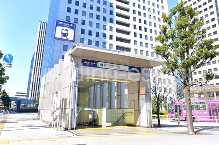 品川シーサイドメンズエステの駅前の写真です。picture of Shinagawa Seaside station where to find spa and massage salons