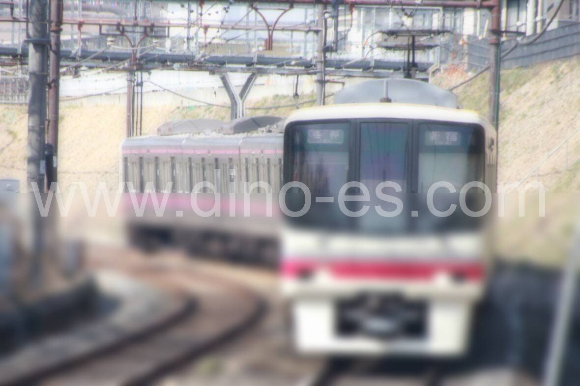京王片倉メンズエステの駅前の写真です。picture of Keiō Katakura station where to find spa and massage salons