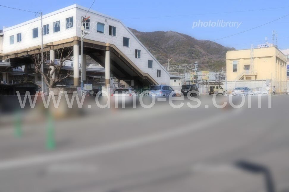 新松田メンズエステの駅前の写真です。picture of Shin-Matsuda station where to find spa and massage salons