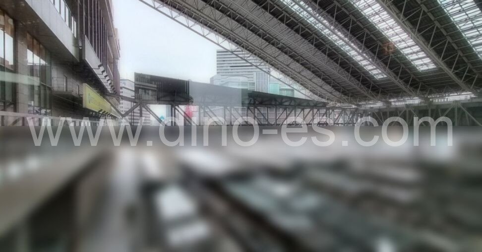 大阪メンズエステの駅前の写真です。picture of Osaka station where to find spa and massage salons