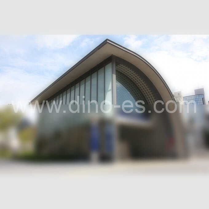 なにわ橋メンズエステの駅前の写真です。picture of Naniwabashi station where to find spa and massage salons