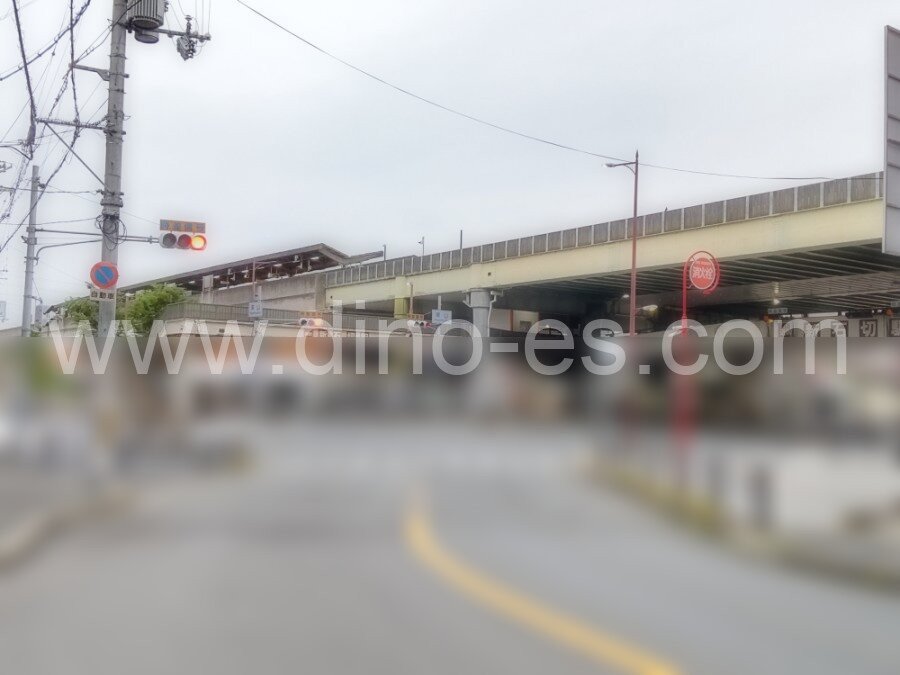 新石切メンズエステの駅前の写真です。picture of Shin-Ishikiri station where to find spa and massage salons