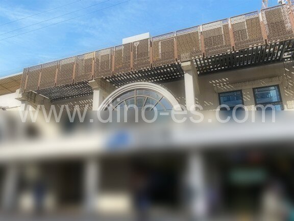 元町(JR)メンズエステの駅前の写真です。picture of Motomachi station where to find spa and massage salons