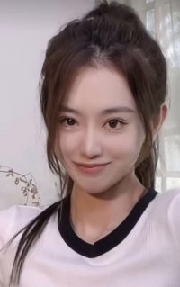 しずかちゃん (22歳) B86 (D) W56 H87 可愛い清純派美人セラピストです。上品で礼儀正しく、細身ですが指圧の腕は一級品です。彼女の心のこもった、マッサージで身体もこころも癒やされます。