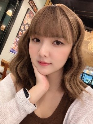大阪➠本町駅28番出口の「アジアン・キュート」