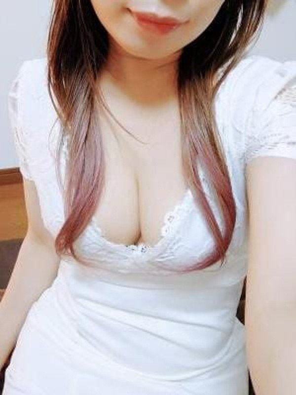 松戸の「美魔女エステ GOLD」電話番号:080-7305-1244