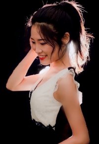 南 りほ (26歳) (C)