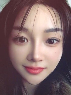 銀山町の「姗娜娜 ～サナナ～」電話番号：090-5263-2888