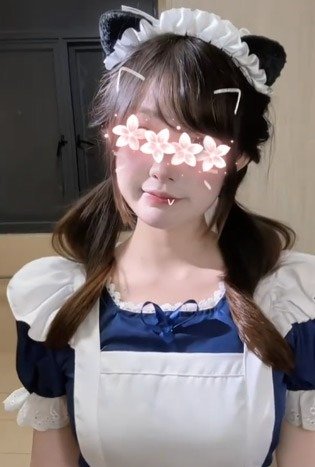 中崎町の「Lala Kiss」電話番号:080-9824-9314