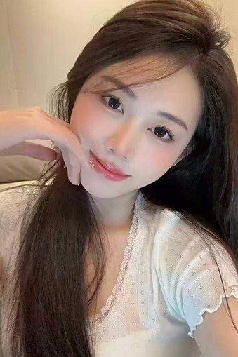 江坂の「濡れピーチ」電話番号：070-5695-7528