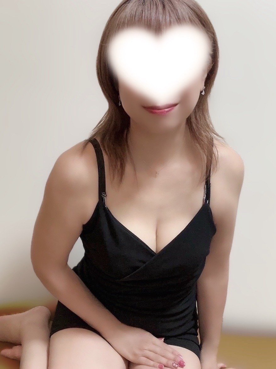 新橋の「淑女の手 新橋店」電話番号:070-3537-1076